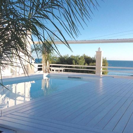 Playa Del Mar - Adults Only Bed & Breakfast Monopoli Bagian luar foto