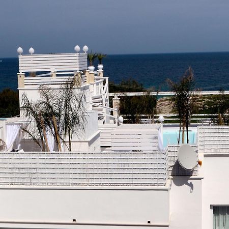 Playa Del Mar - Adults Only Bed & Breakfast Monopoli Bagian luar foto