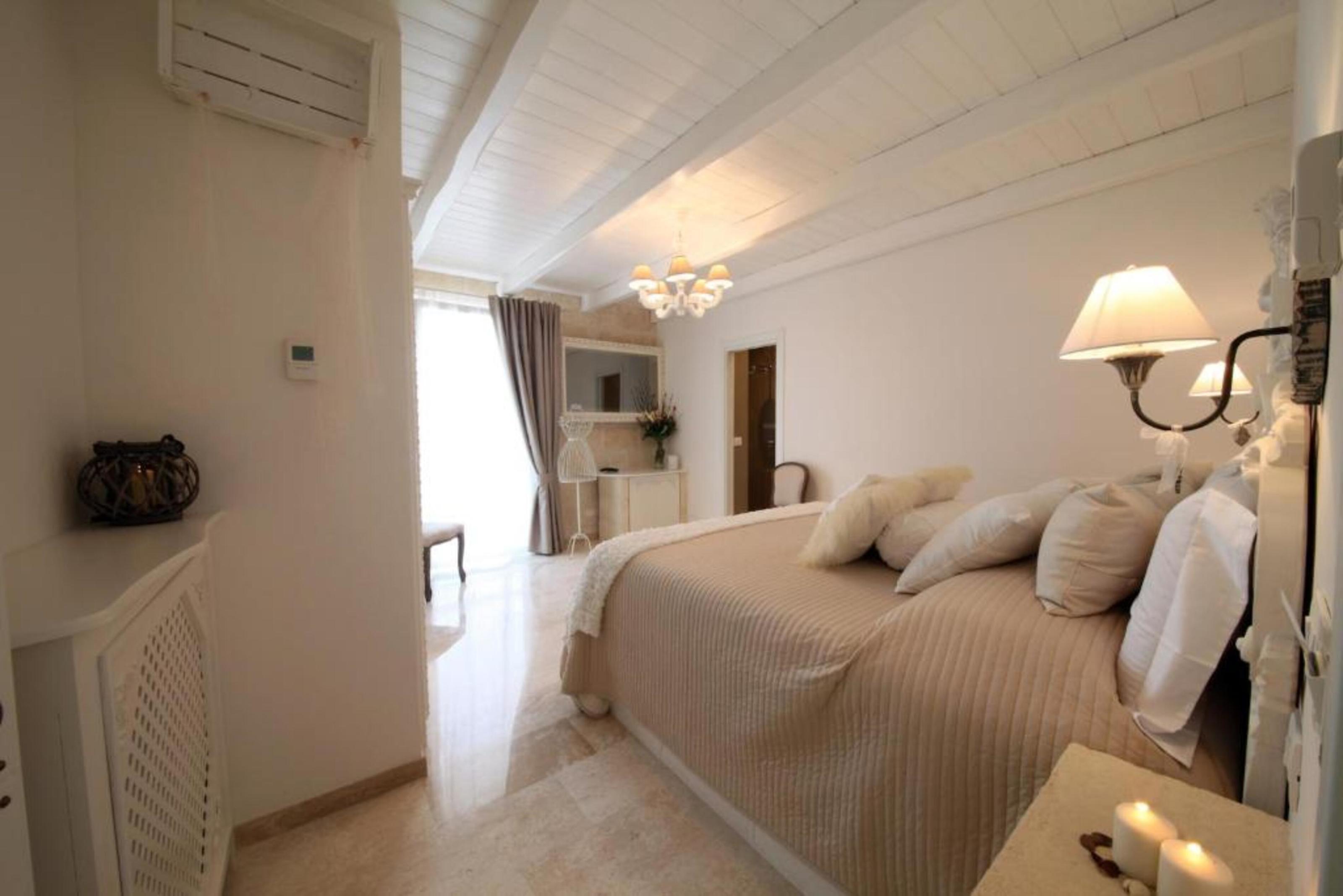 Playa Del Mar - Adults Only Bed & Breakfast Monopoli Bagian luar foto